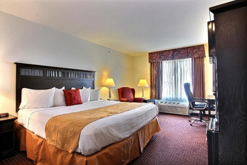 Best Western Legacy Inn & Suites Beloit-South Beloit 3