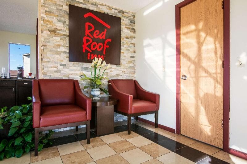 Red Roof Inn Vincennes main