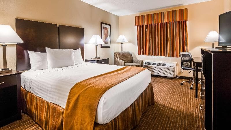 Best Western Muncie 4