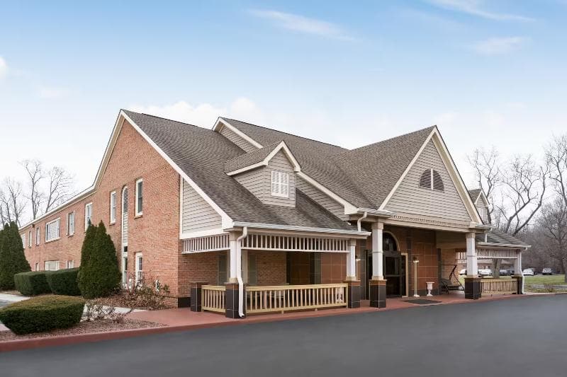 Baymont by Wyndham Indianapolis Northwest photo 1