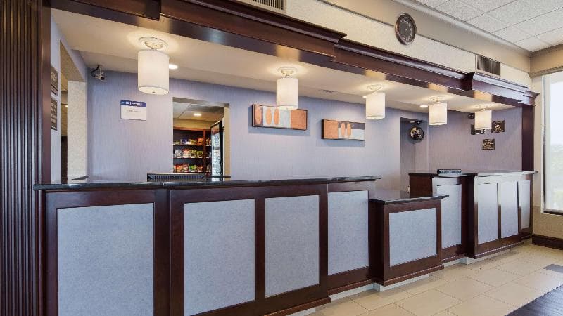 Best Western Northwest Indiana Inn 2