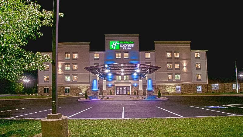 Holiday Inn Express And Suites Evansville North photo 1