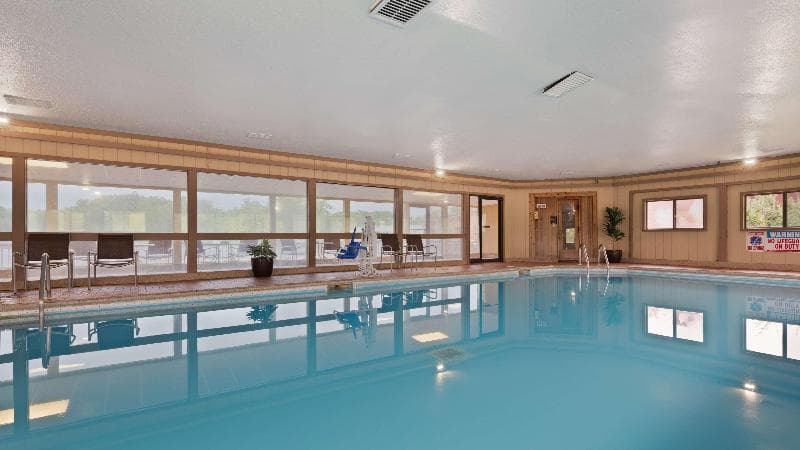 Best Western Indian Oak 5