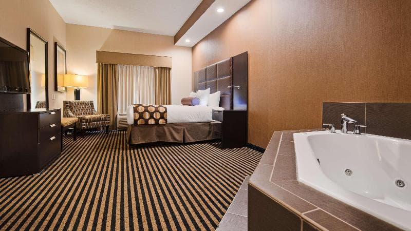 Best Western Atrea Airport Inn & Suites 4