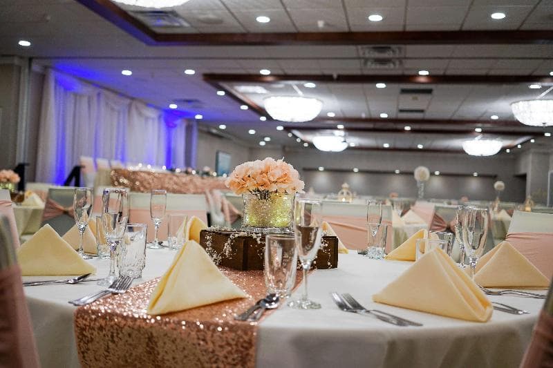 Best Western Plus Dubuque Hotel & Conference Center photo 1