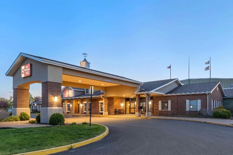 Best Western Plus Steeplegate Inn 1