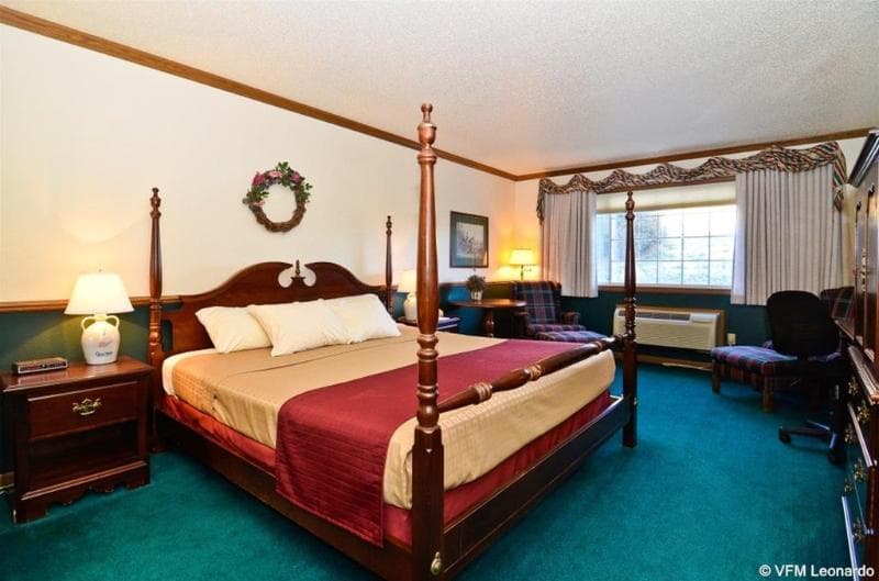 Days Inn & Suites By Wyndham Williamsburg Ia North 4