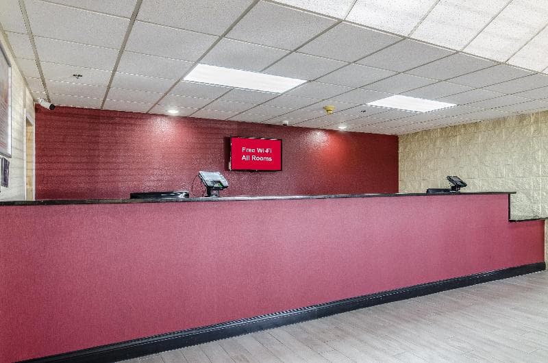Red Roof Inn & Conference Center Wichita Airport 4