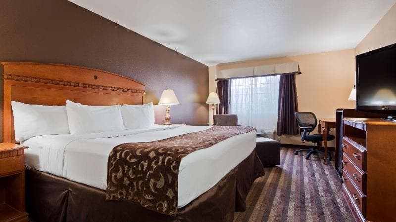 Best Western Manhattan Inn 4