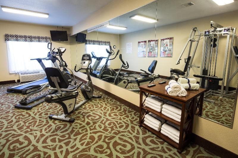 Best Western Plus Eastgate Inn & Suites 2