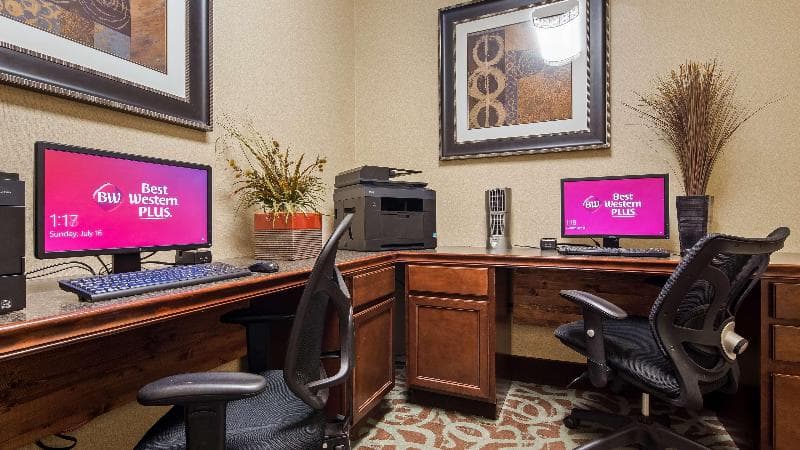 Best Western Plus Eastgate Inn & Suites photo 1