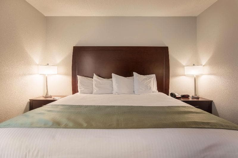 Best Western Ashbury Inn 2