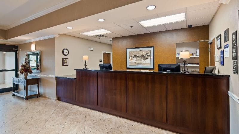 Best Western Plus Louisa 5