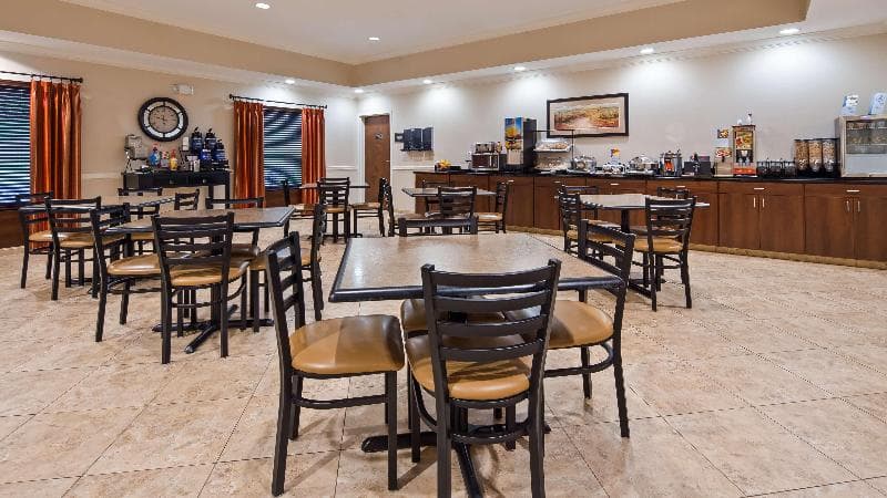 Best Western Plus Louisa 3