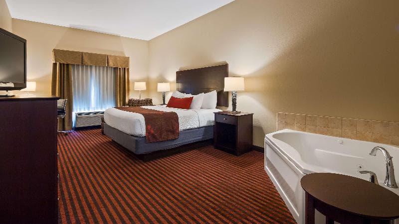 Best Western Plus Louisa 4