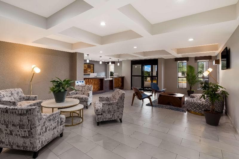 Best Western La Place Inn 5