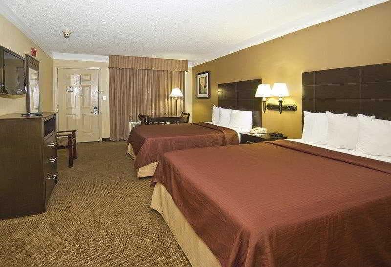 Days Inn By Wyndham Gonzales main