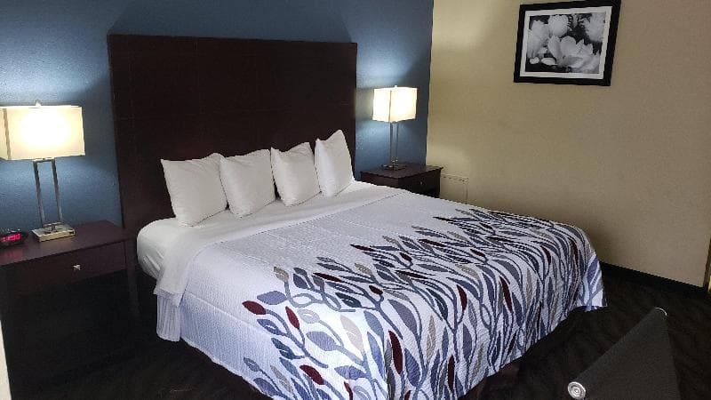 Red Roof Inn Port Allen 4