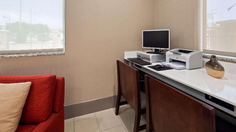 Best Western Plus Slidell Hotel photo 1