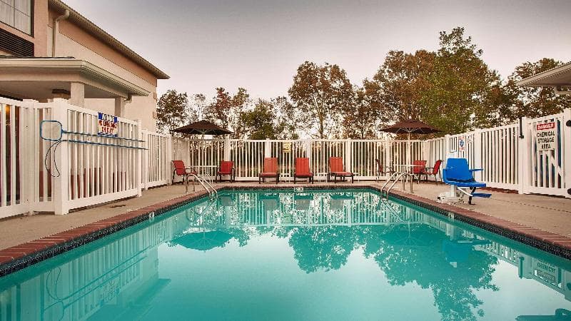 Best Western Zachary Inn 5