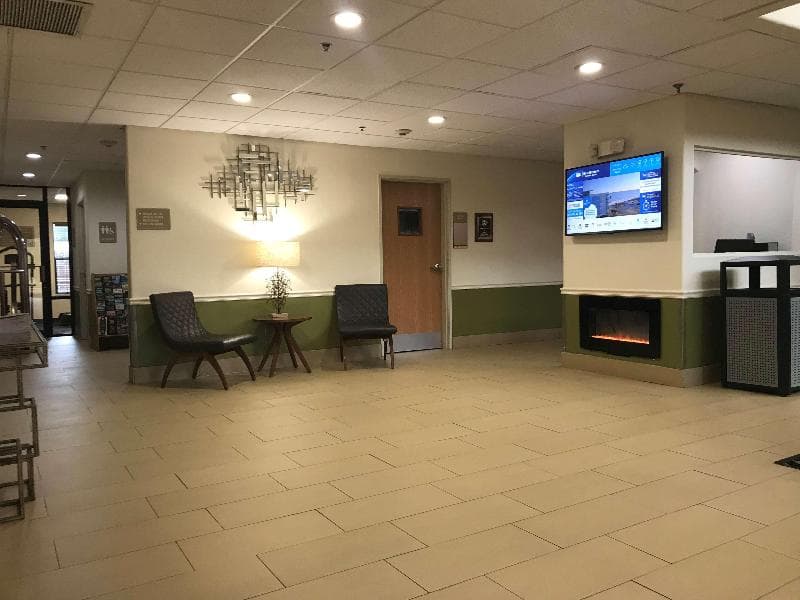Best Western Rayne Inn 5