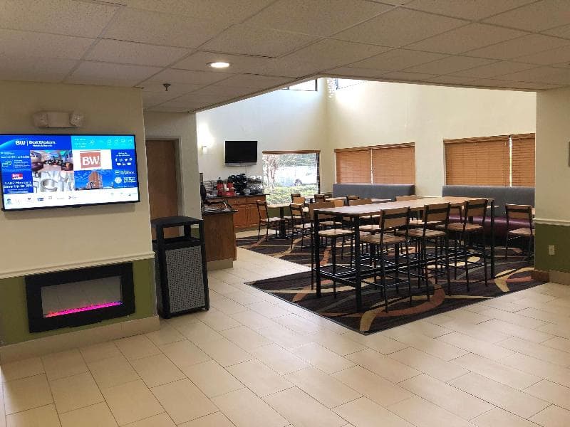 Best Western Rayne Inn 3