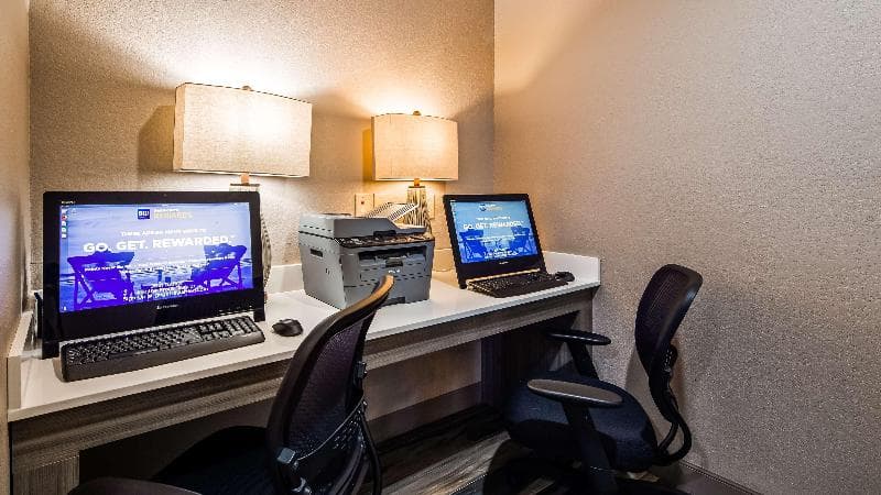 Best Western Lafayette Inn photo 1