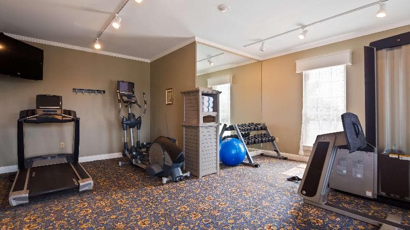 Best Western White House Inn 2