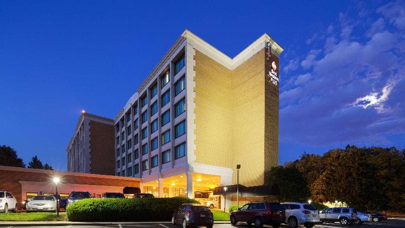 Best Western Plus Rockville Hotel & Suites 5