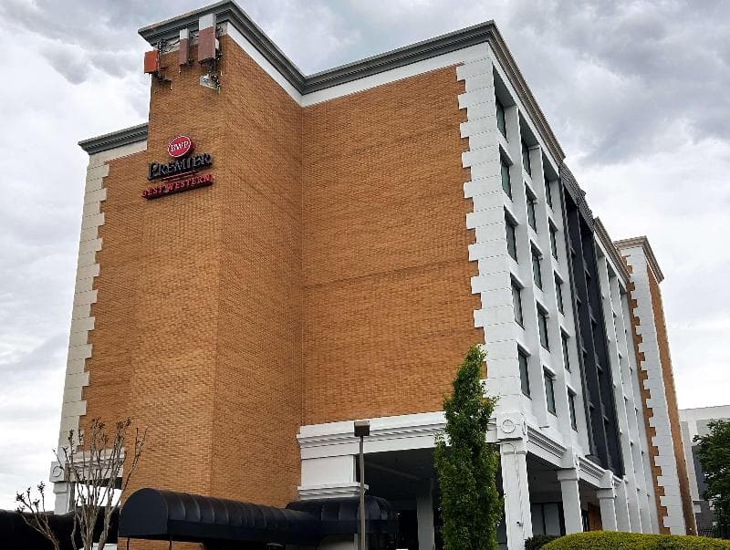 Best Western Plus Rockville Hotel & Suites 2