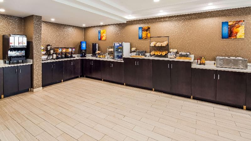 Best Western Plus Chelmsford Inn 2