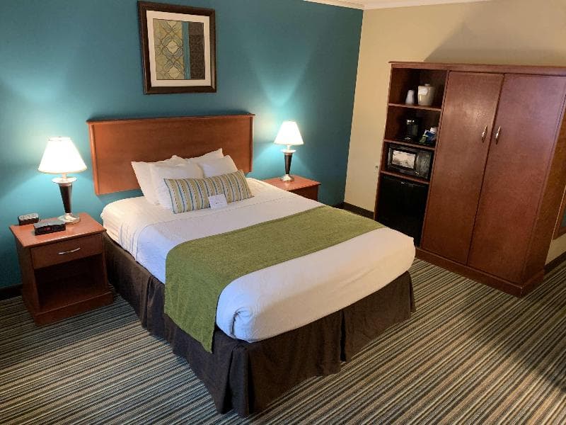Best Western Plus Traverse City 5