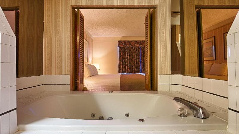 Best Western Lapeer Inn 4
