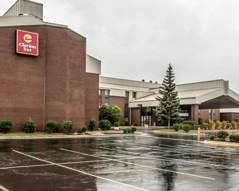 Clarion Inn I-94 Near Expo Center 2