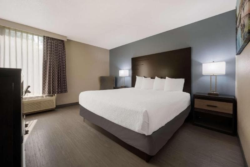 Best Western Executive Inn photo 1