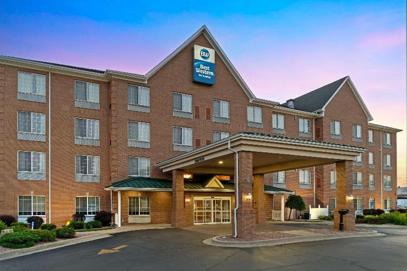 Best Western Executive Inn & Suites 3