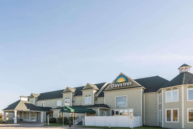 Days Inn by Wyndham Hutchinson 3