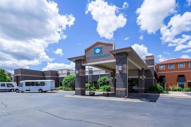 Wyndham Bloomington - Mall of America 4
