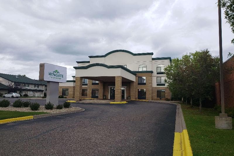 Wingate by Wyndham Coon Rapids 2