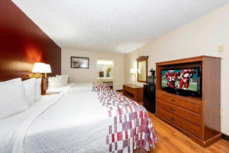 Red Roof Inn Meridian 3