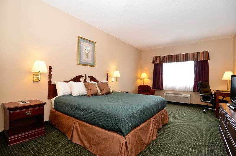 Americas Best Value Inn Wiggins 4