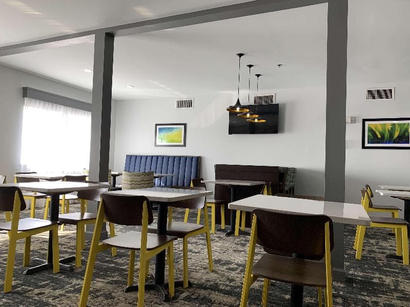 Best Western Plus Olive Branch Hotel & Suites 2