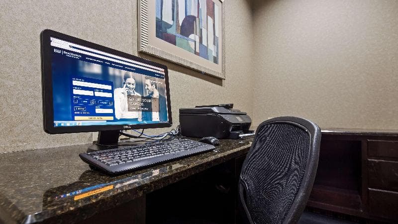 Best Western Plus Goodman Inn & Suites 5