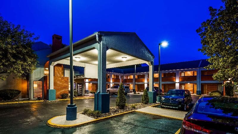 Best Western Country Inn - North photo 1