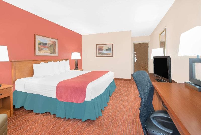 Baymont by Wyndham Springfield South Highway 65 4