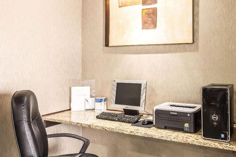 Quality Inn West Plains photo 1
