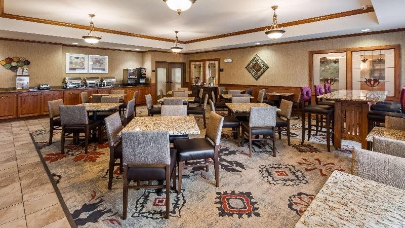 Best Western Plus Capital Inn 5