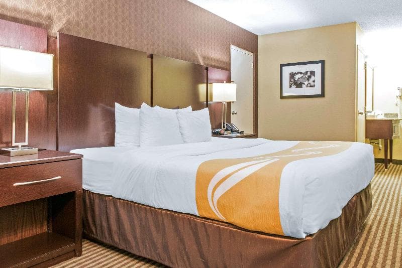 Quality Inn 2