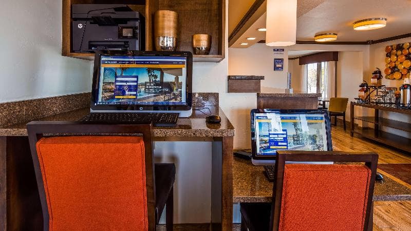 Best Western Paradise Inn photo 1