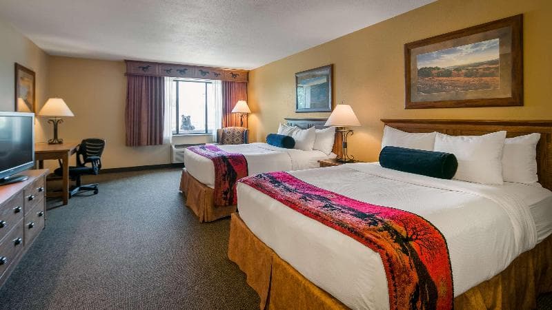 Best Western Plus Kelly Inn & Suites 5